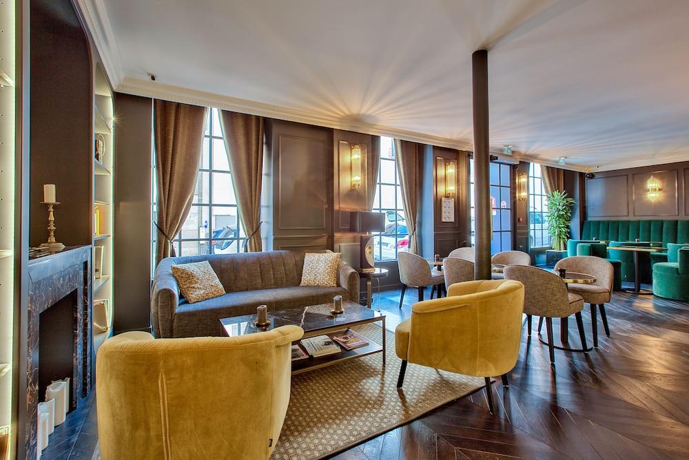 Bervic Montmartre Hotel Paris Exterior photo